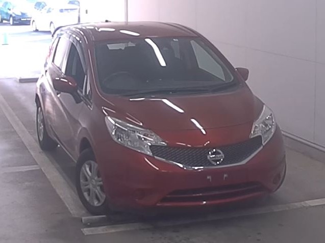 Nissan Note 2015 Red