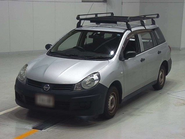 Nissan AD Van DX 2016 Silver