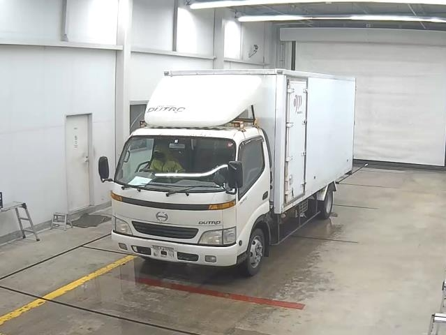 Hino Dutoro Frezzer 2000 White