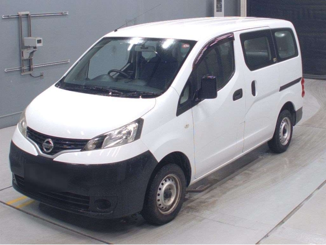 Nissan NV200 2015 White