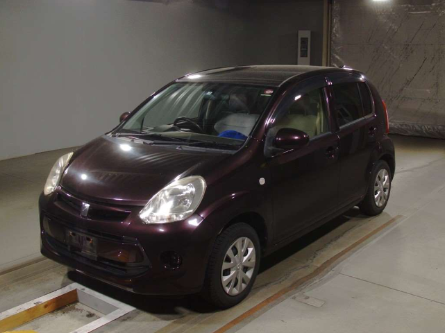 Toyota Passo 2015 Brown