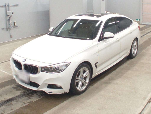 BMW 3 Series 2013 White