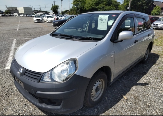 Nissan AD Van 2016 Silver