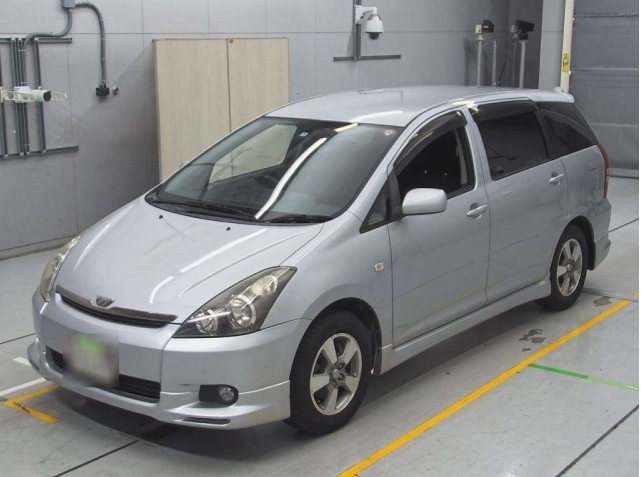 Toyota Wish 2003 Silver