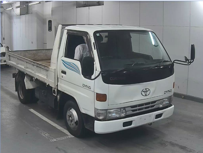 Toyota Dyna 1999 White