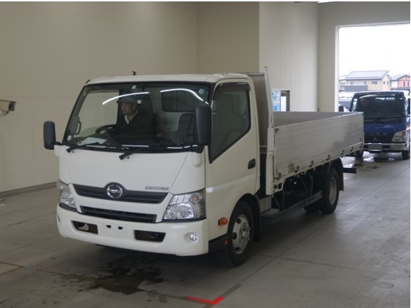 Hino 2016 White