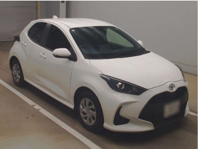 Toyota Yaris 2021 White