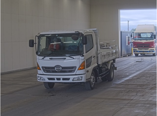 Hino Ranger 2003 White