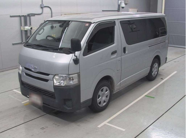 Toyota Regius ace Van 2016 Silver