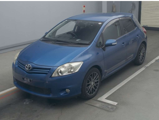 Toyota Auris 2010 Blue