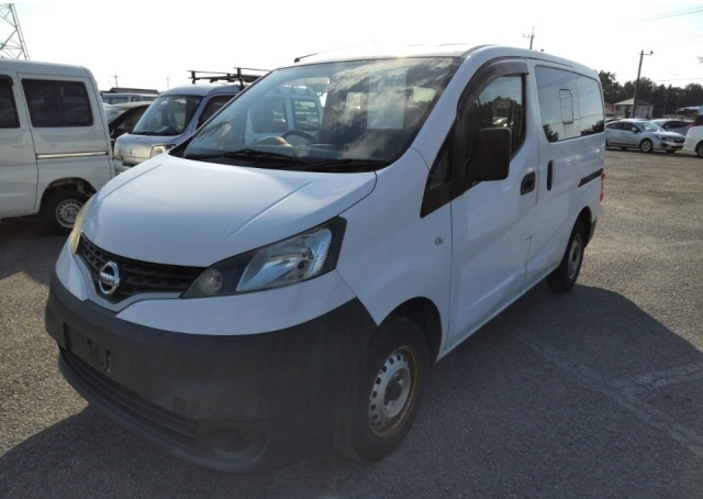 Nissan NV200 2015 White