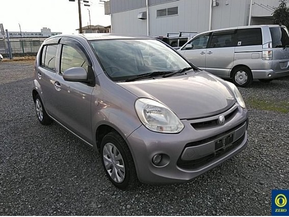 Toyota Passo 2015 Purple