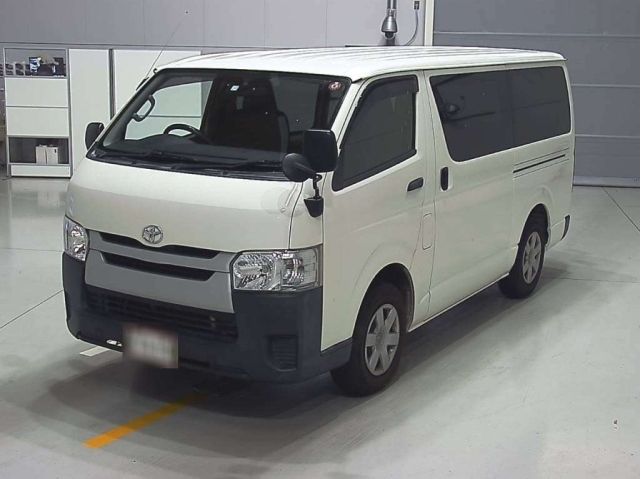 Toyota Regius ace Van 2015 White