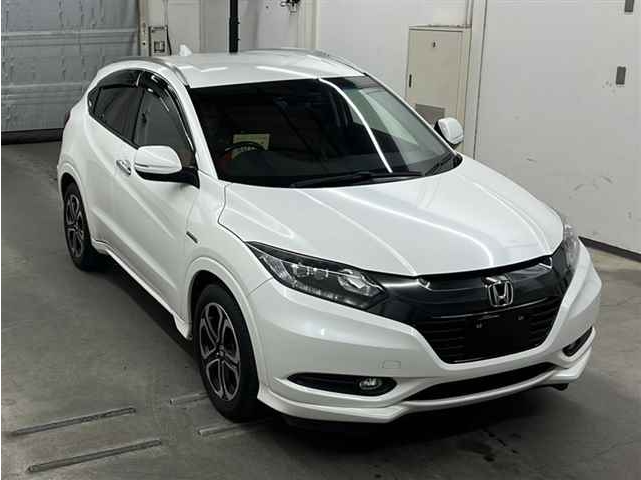Honda Vezel 2015 White