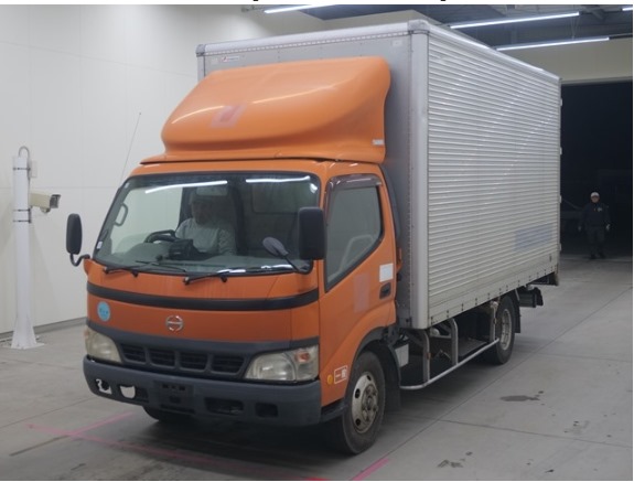 Hino Dutoro 2006 Brown