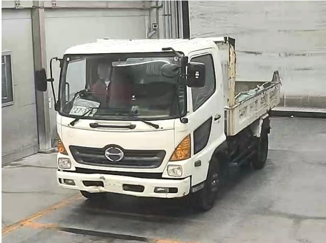 Hino Ranger Dump 2003 White