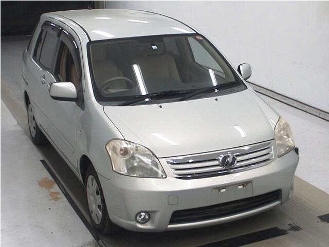 Toyota Raum 2006 Brown