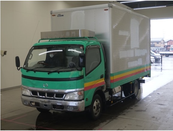 Hino Dutro 2006 Green