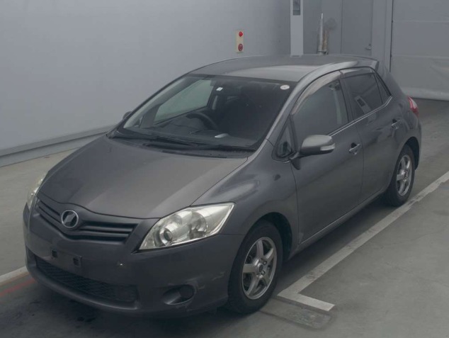 Toyota Auris 2010 Gery