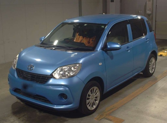Toyota Passo 2016 Sky Blue