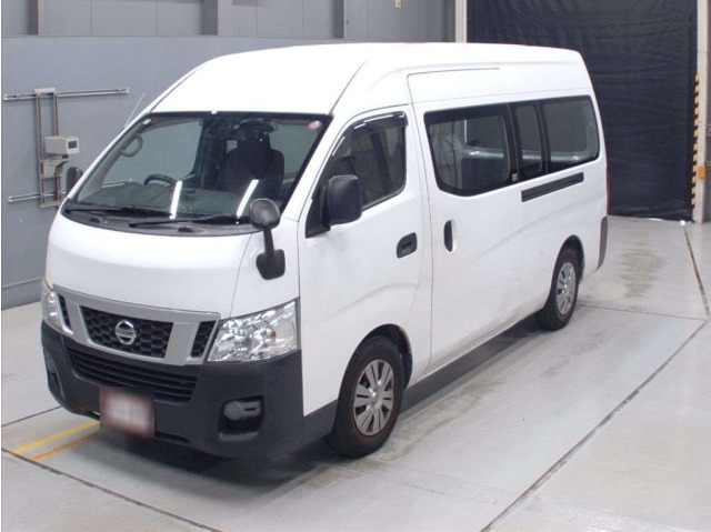 Nissan Caravan Van 2016 White