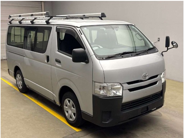 Toyota Hiace Van 2017 Silver