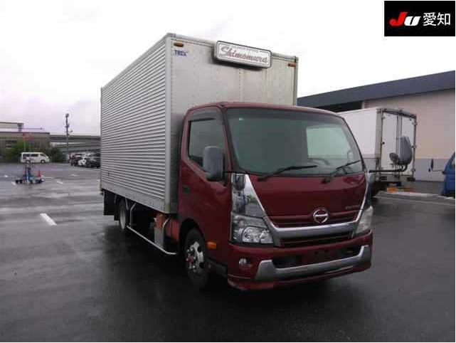 Hino Dutoro 2013 Red