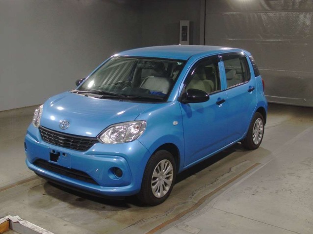 Toyota Passo 2017 Blue