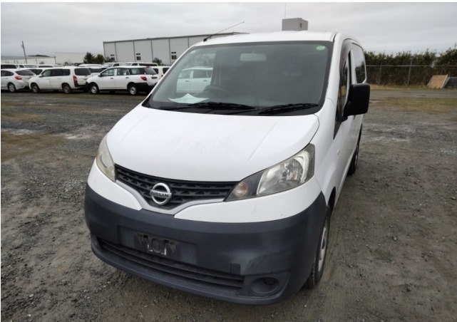 Nissan NV200 2017 White
