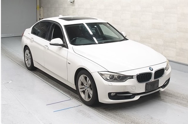 BMW 3 Series 2012 White