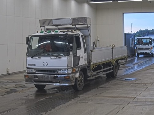 Hino Ranger  1999 White