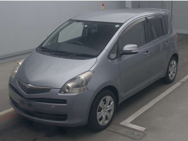 Toyota Ractis 2010 Blue metaic