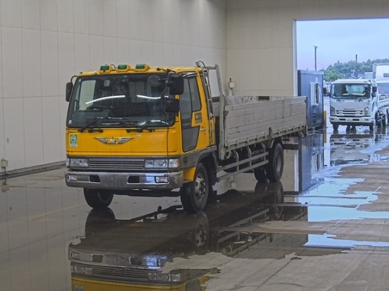 Hino Ranger 1994 Yellow