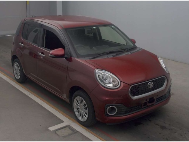 Toyota Passo 2016 Brown