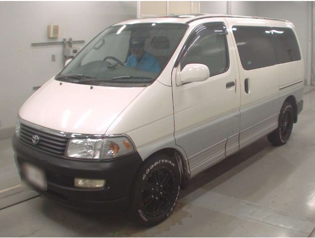 Toyota Hiace Regius 1998 White/Silver