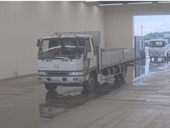 Hino Ranger 1996 White