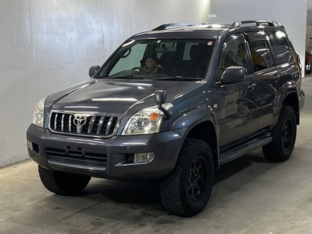 Toyota Land Cruiser Prado 2004 Black