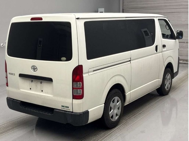 Toyota Hiace Van 2017 White