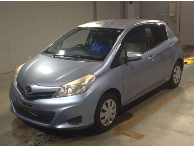 Toyota Vitz 2011 Blue