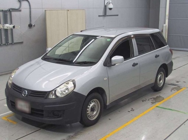 Nissan AD Van 2016 Silver