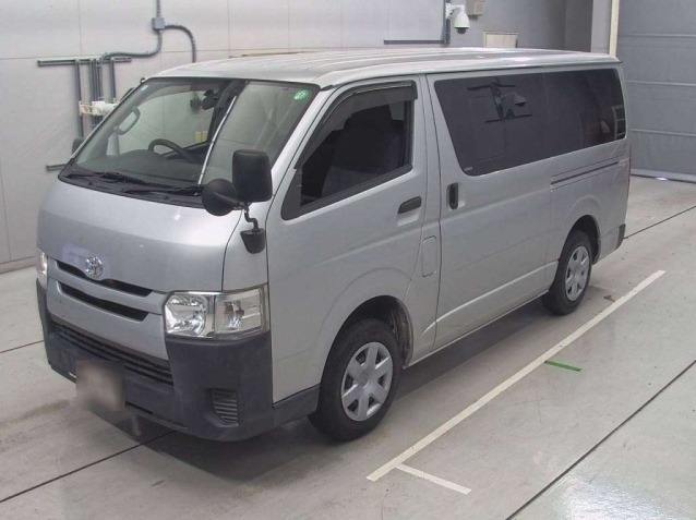 Toyota Hiace Van 2016 Silver