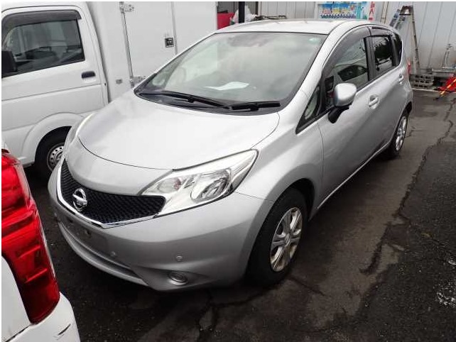 Nissan Note 2016 Silver