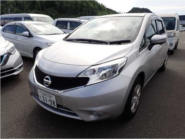 Nissan Note 2016 Silver