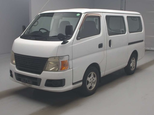 Nissan Caravan Van 2010 White
