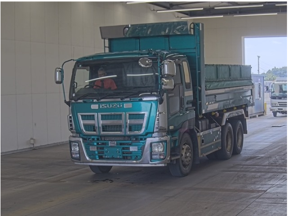 Isuzu Giga Dump Green 2010