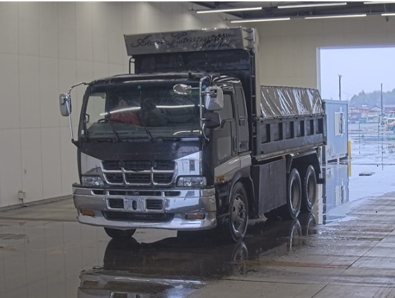 Isuzu Giga Dump 2003 Black