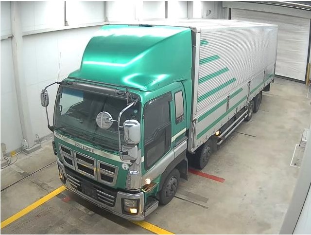 Isuzu Giga 2006 Silver